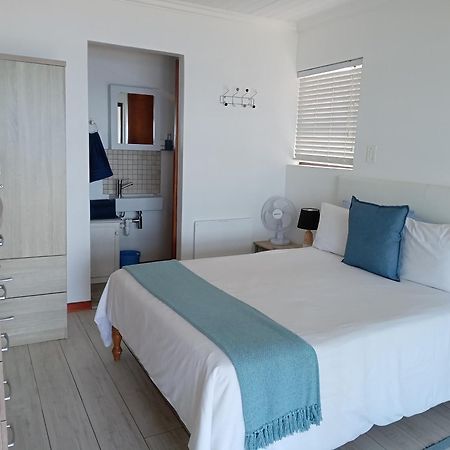 Captain Sunshine Guest House Groot-Jongensfontein Exterior foto